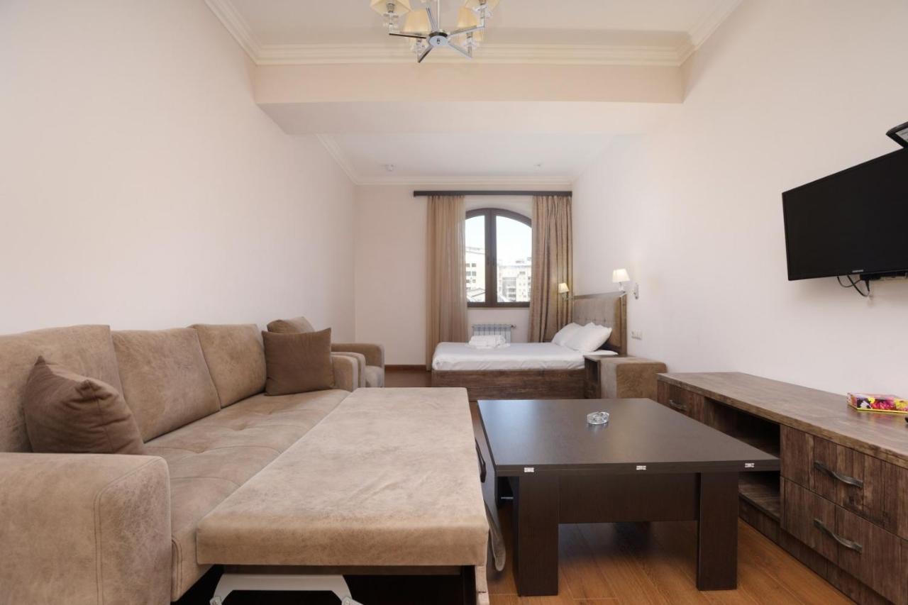Stay Inn-Apartments On Buzand 17 يريفان المظهر الخارجي الصورة