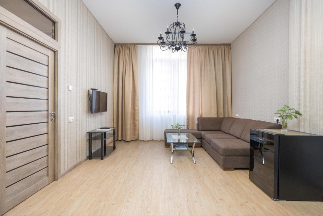 Stay Inn-Apartments On Buzand 17 يريفان المظهر الخارجي الصورة