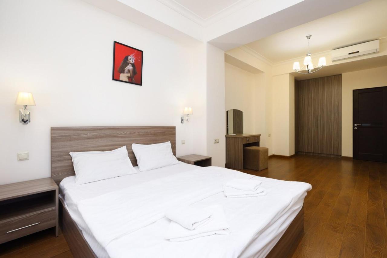 Stay Inn-Apartments On Buzand 17 يريفان المظهر الخارجي الصورة