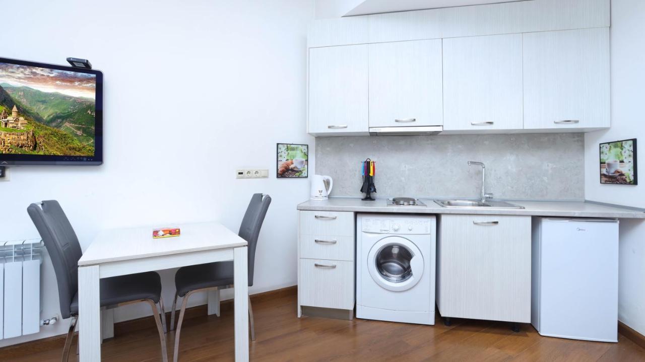 Stay Inn-Apartments On Buzand 17 يريفان المظهر الخارجي الصورة